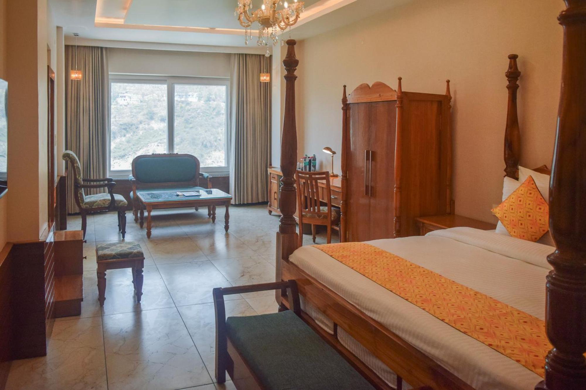 Hotel Sterling Kastoori Rudraprayāg Exterior foto